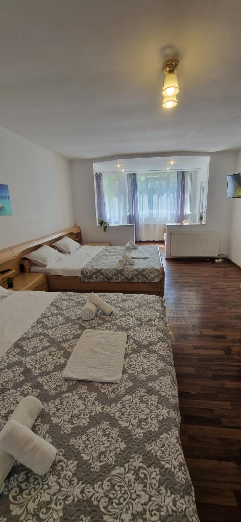 Stephanie Apartment-Centru Civic บราชอฟ ภายนอก รูปภาพ
