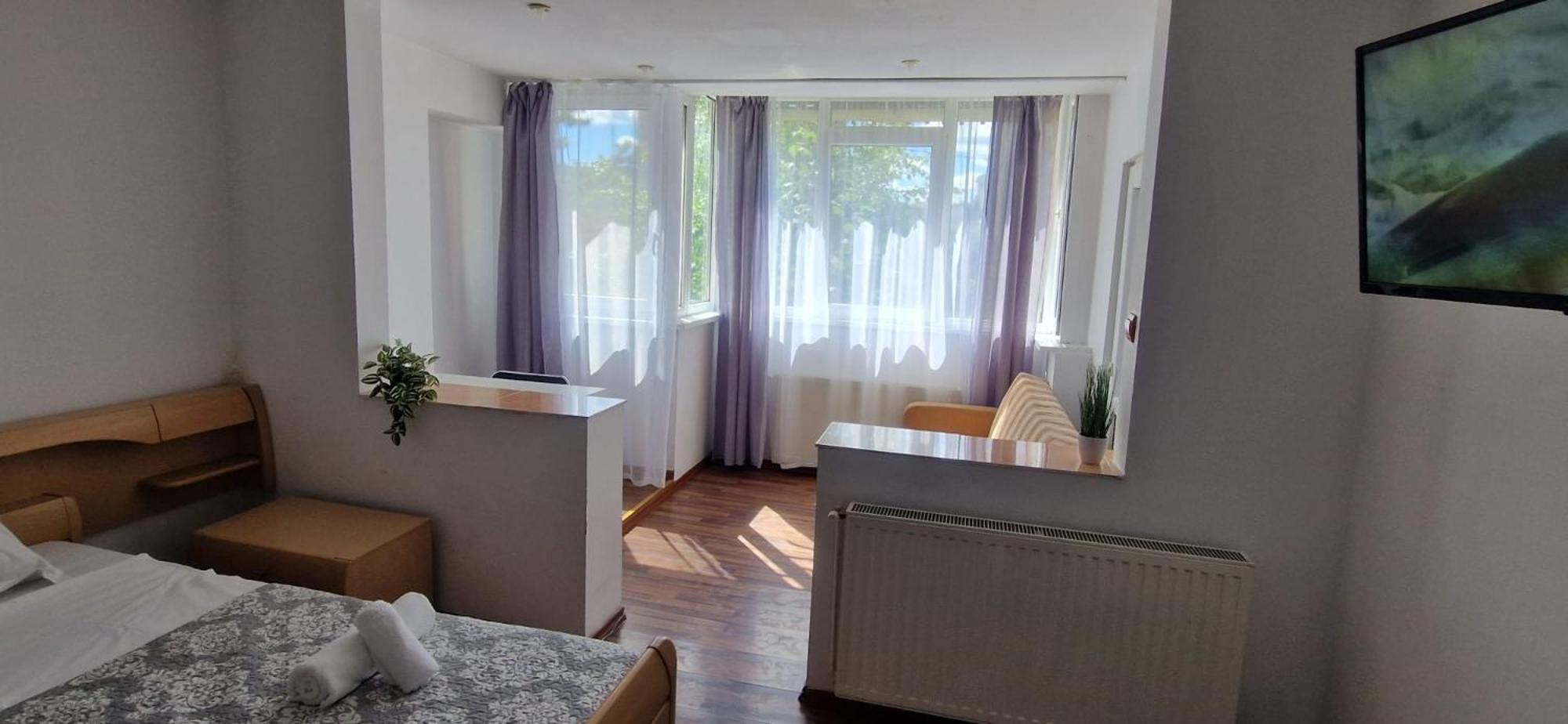 Stephanie Apartment-Centru Civic บราชอฟ ภายนอก รูปภาพ