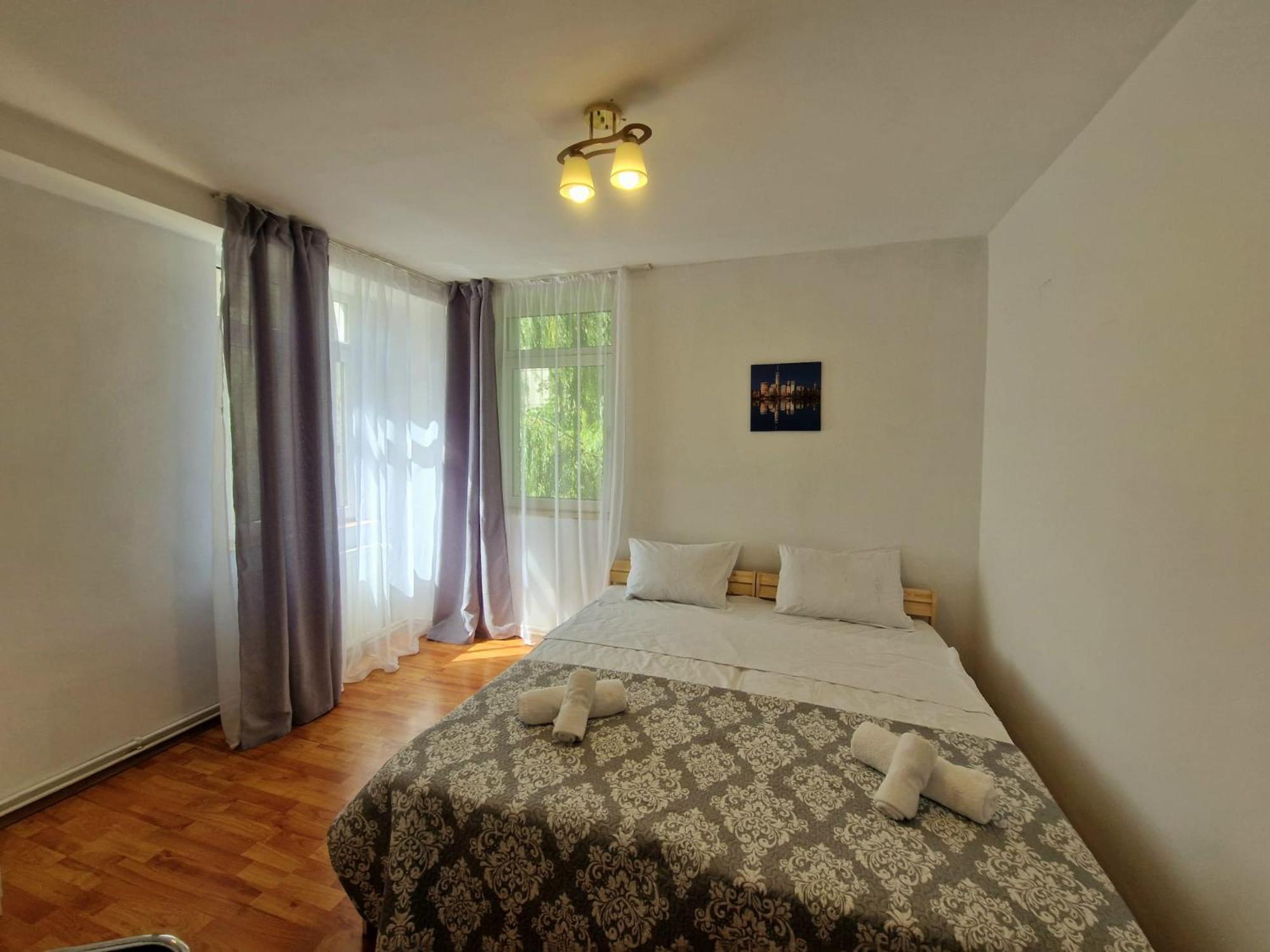 Stephanie Apartment-Centru Civic บราชอฟ ภายนอก รูปภาพ