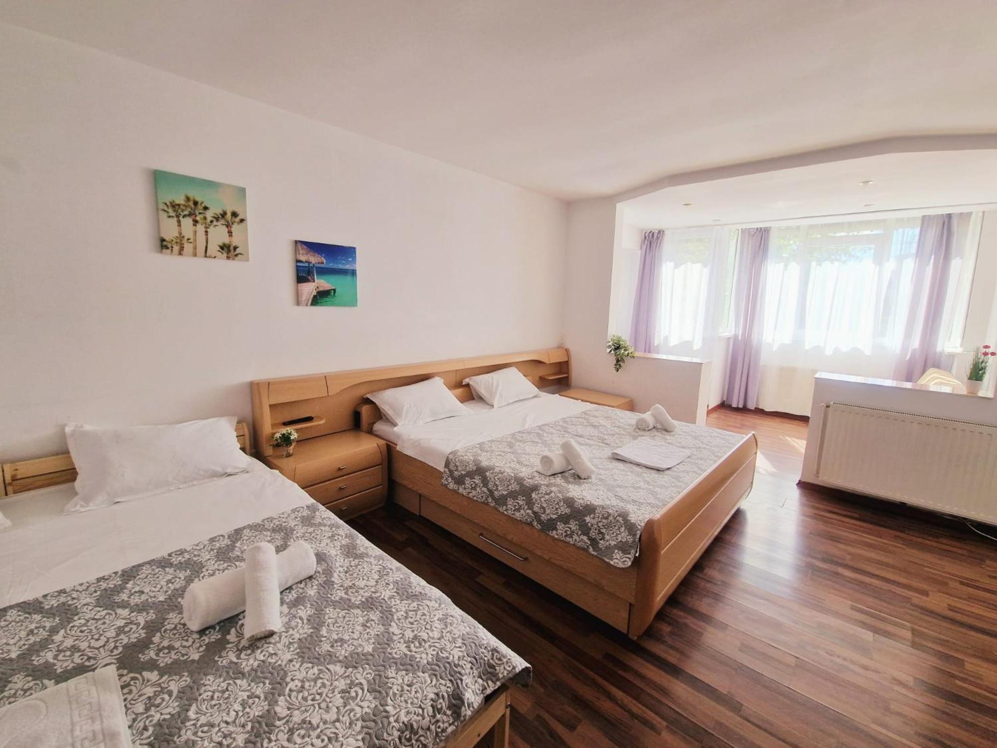 Stephanie Apartment-Centru Civic บราชอฟ ภายนอก รูปภาพ