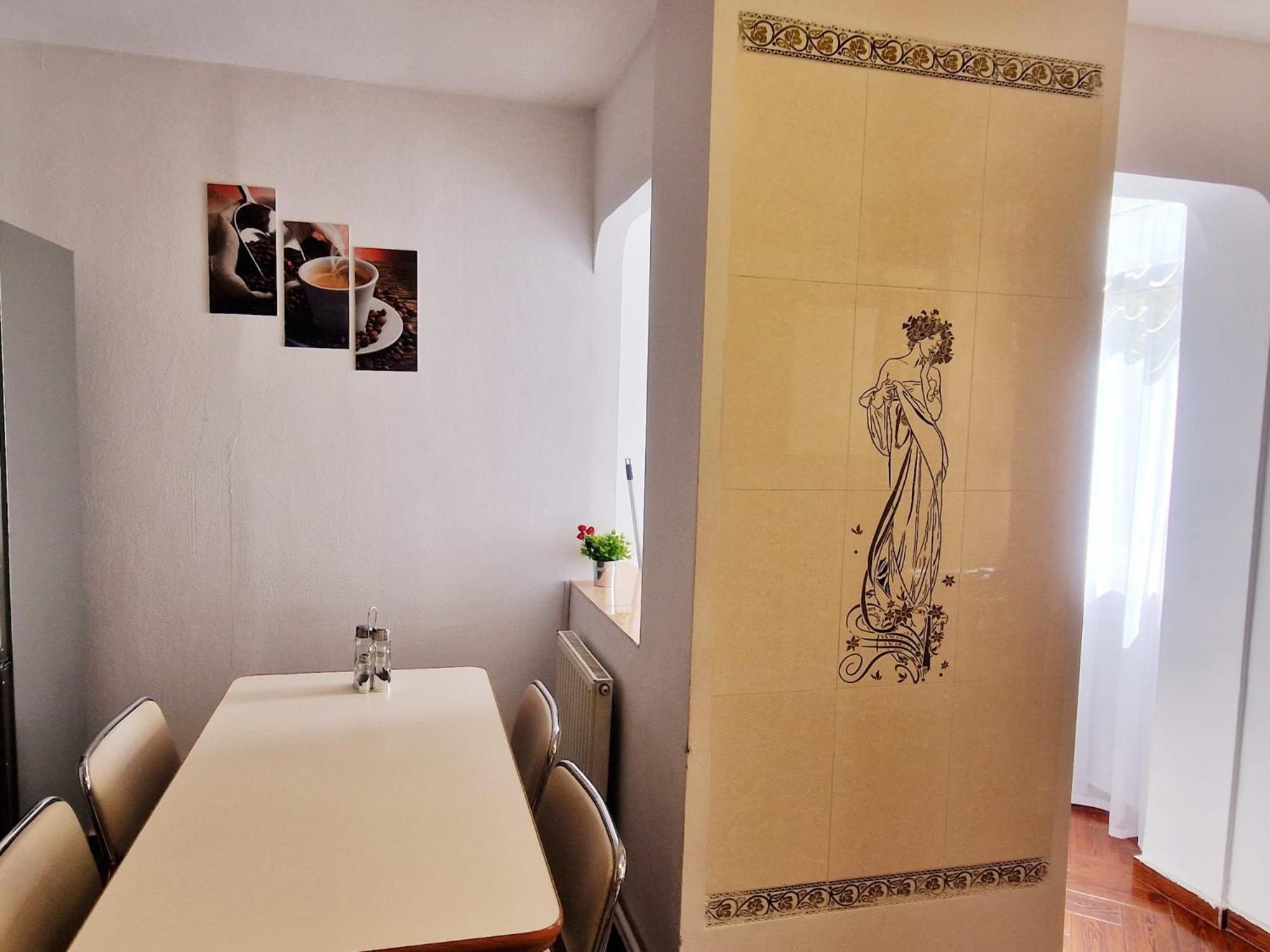 Stephanie Apartment-Centru Civic บราชอฟ ภายนอก รูปภาพ