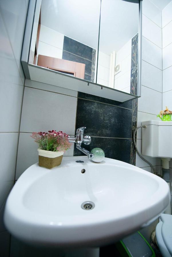 Stephanie Apartment-Centru Civic บราชอฟ ภายนอก รูปภาพ